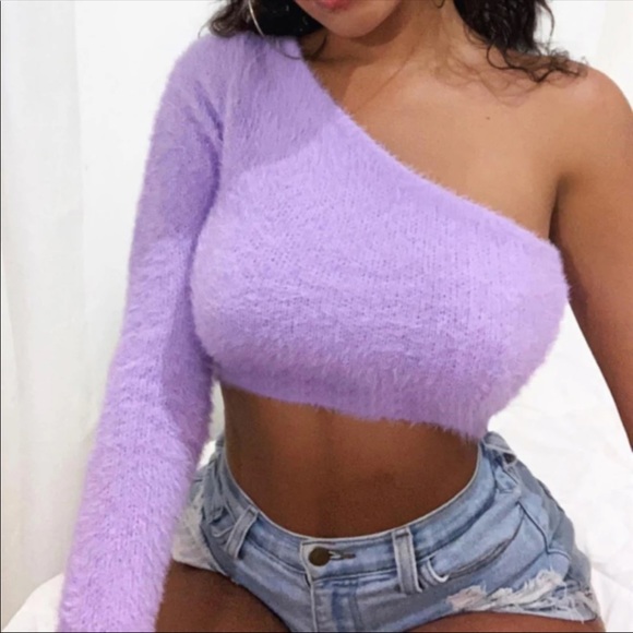 NWT Purple Faux Fur Cropped One Shoulder Sweater - Picture 4 of 7
